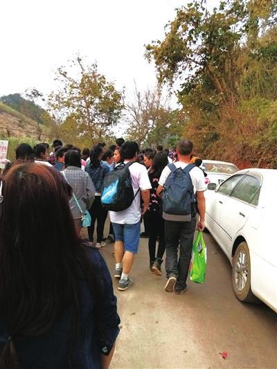 避祸的灾黎。(照片由受访者供给)