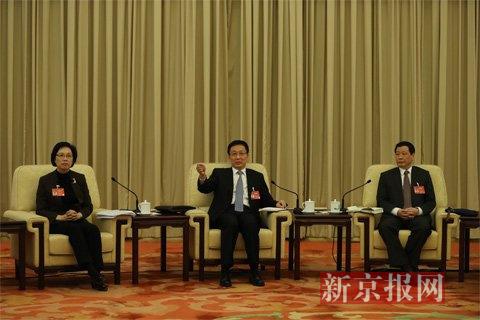 上海市委书记韩正谈话。新京报首席记者 陈杰 摄