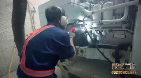 中国军事兵器出产线首度探秘