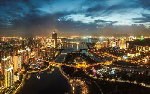 厦门湖周边夜景 新华社记者 李鑫 摄